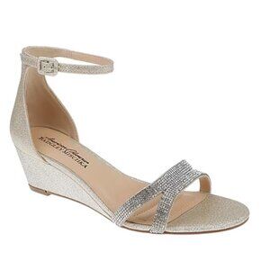 NiB Badgley Mischka Womens Kristi Pump Evening Heels Silver Size 8 M $70 RY1323